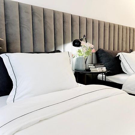Tomy Old Town Apartments Аеропорт Вільнюс Екстер'єр фото